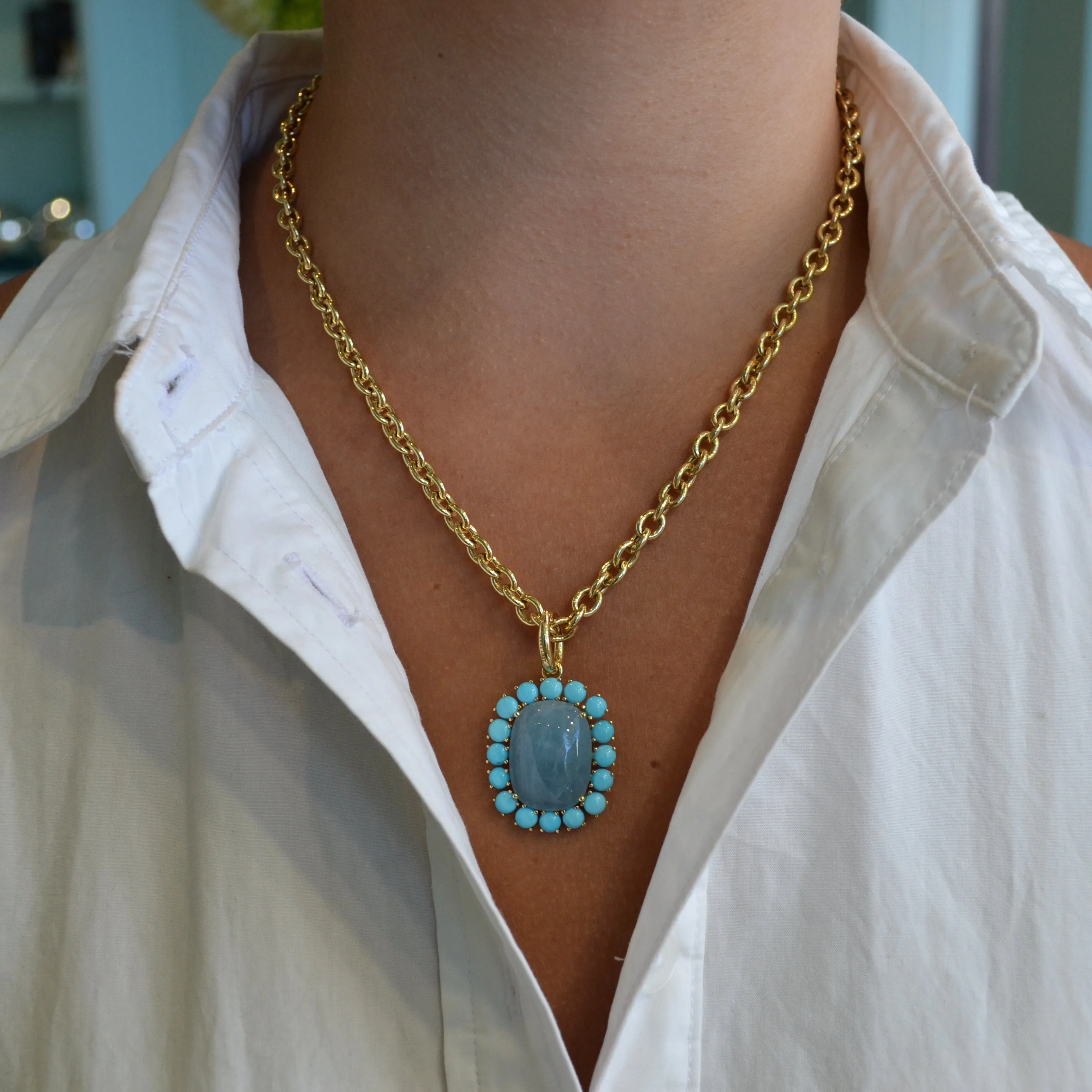 A & Furst - Sole - Pendant with Milky Aquamarine and Turquoise, 18k Yellow Gold