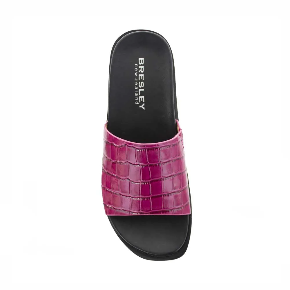 BRESLEY AVENGE FUSCHIA CROC