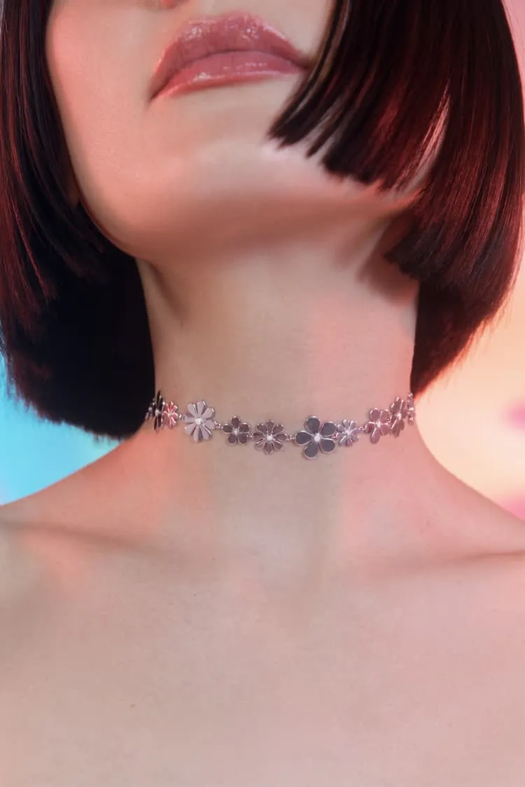 flower choker necklace in silver