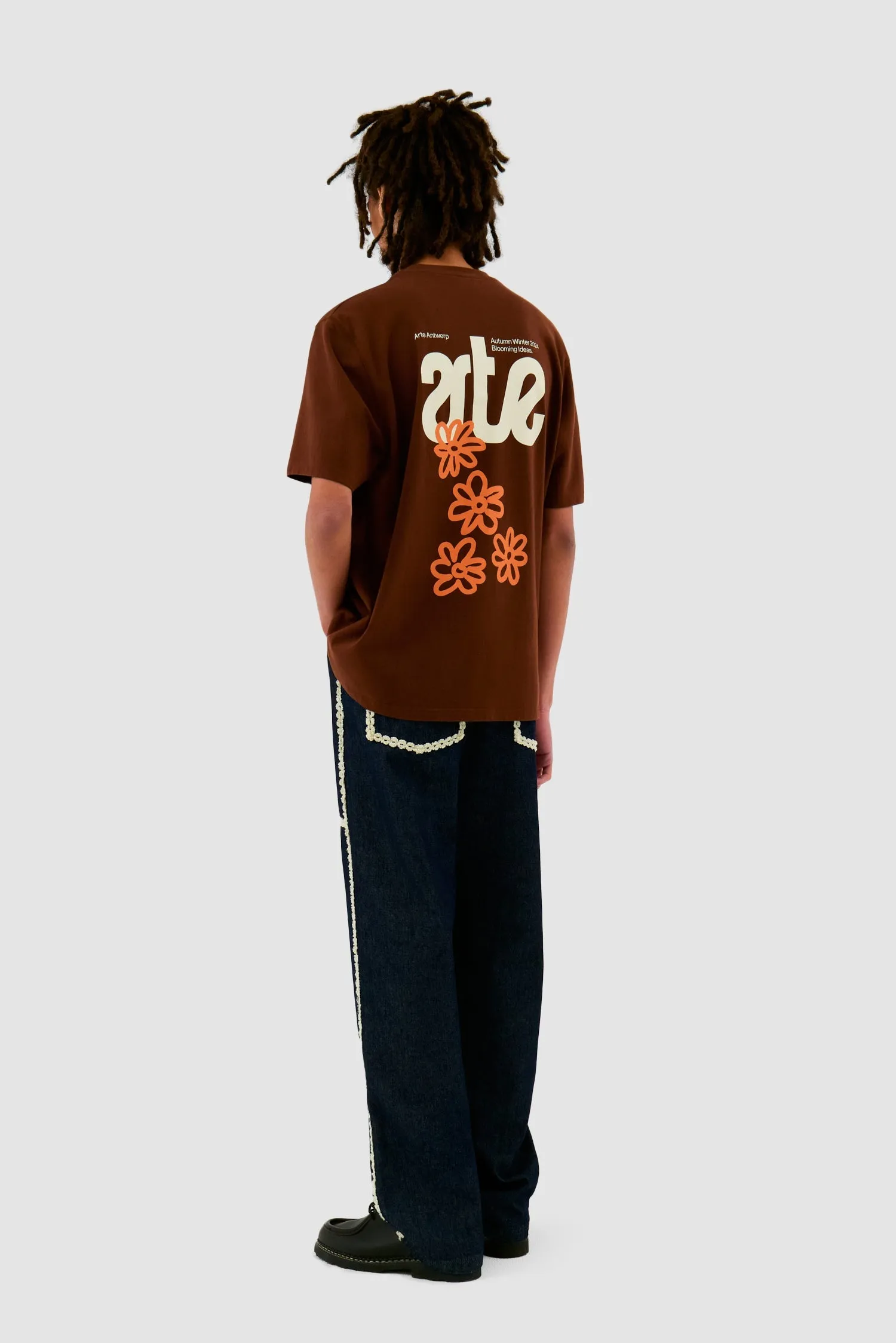 FLOWERS BACK TEE-SHIRT BROWN