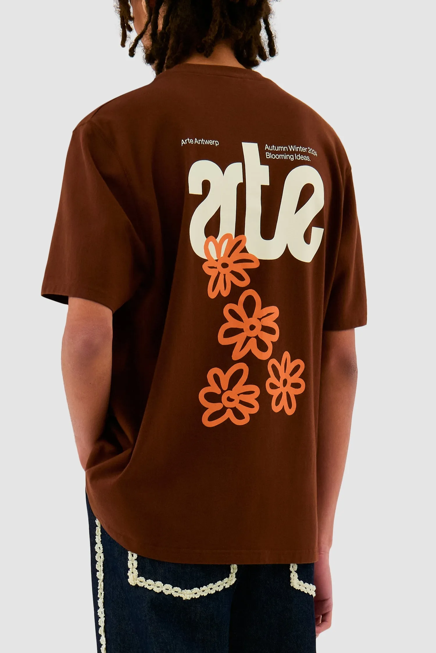 FLOWERS BACK TEE-SHIRT BROWN