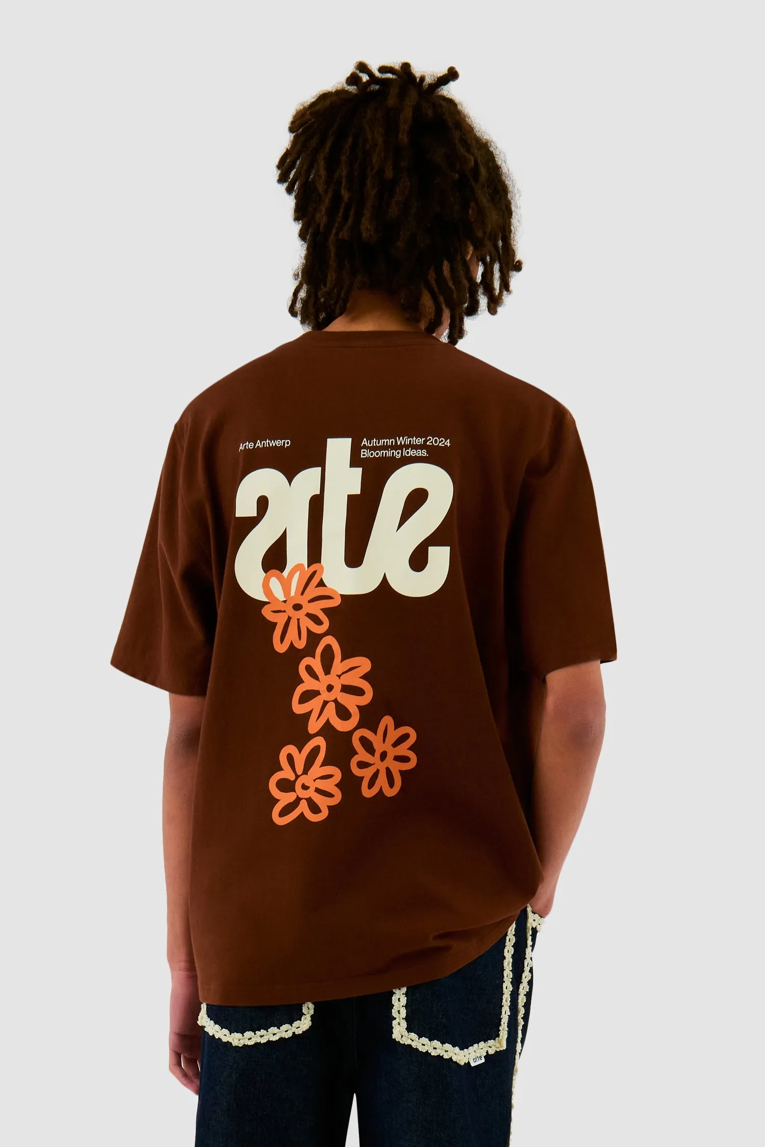 FLOWERS BACK TEE-SHIRT BROWN