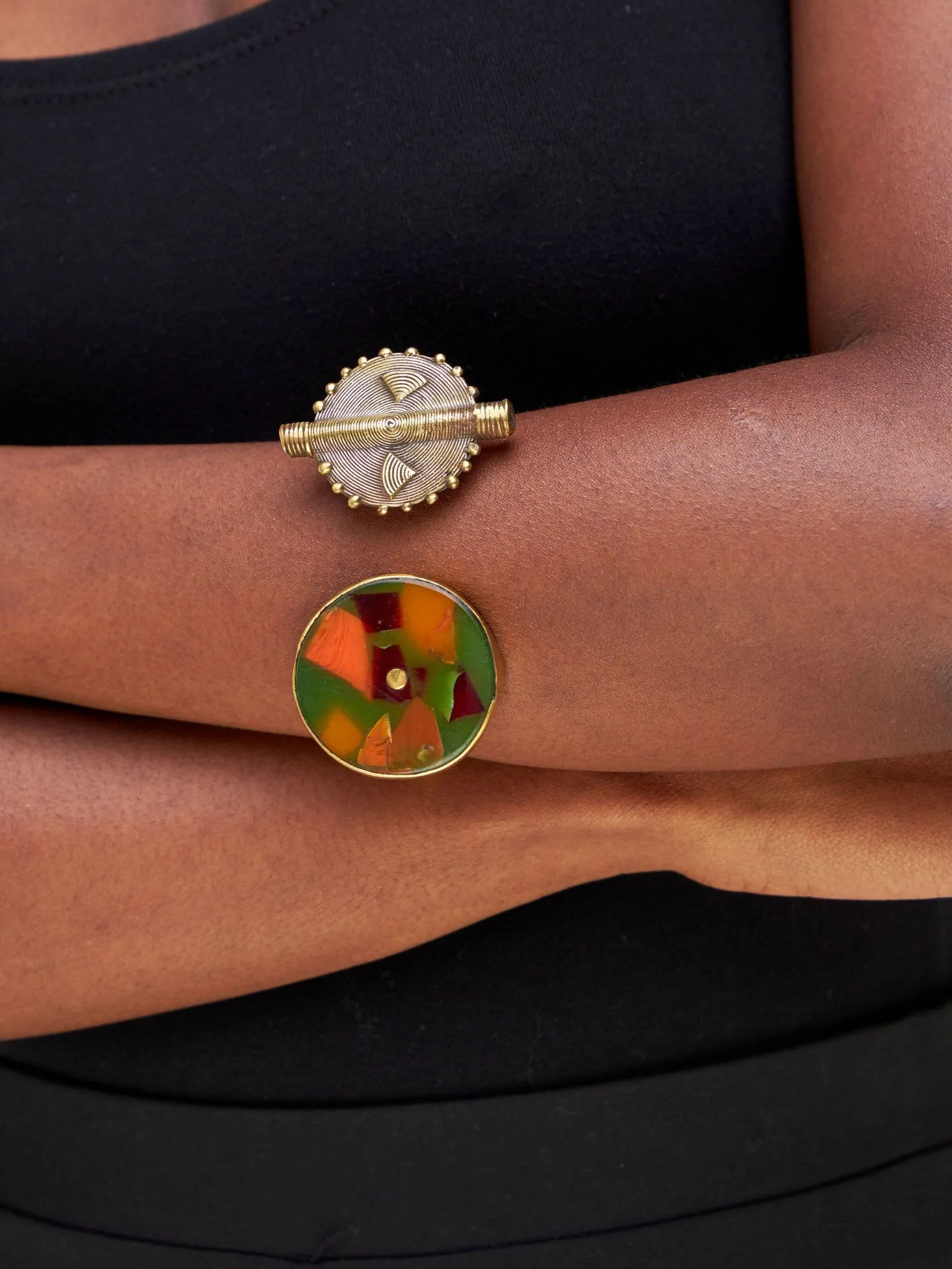 Kijivu Creatives Shield Bangle - Orange / Green