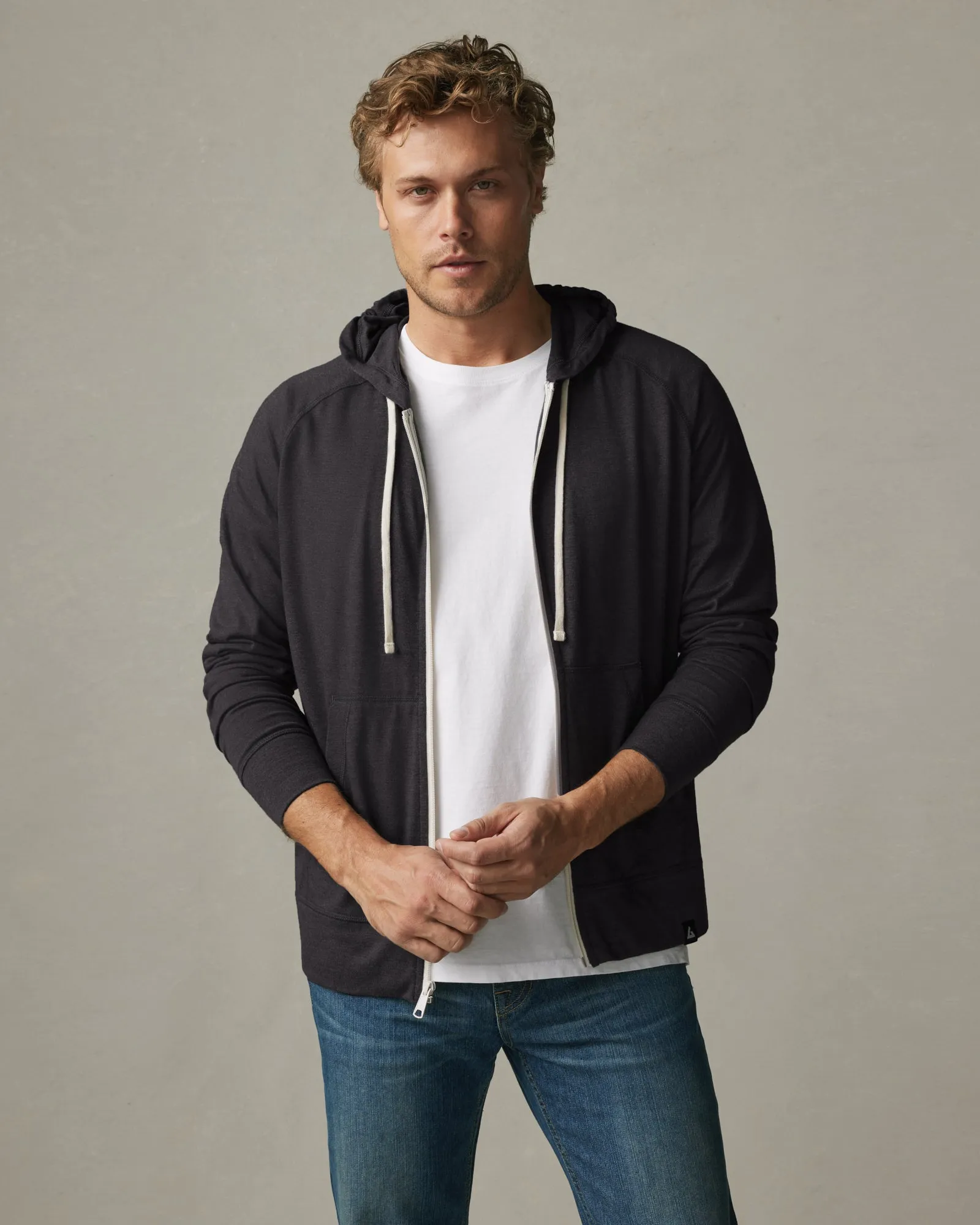 Lightweight Full Zip - Black Solid