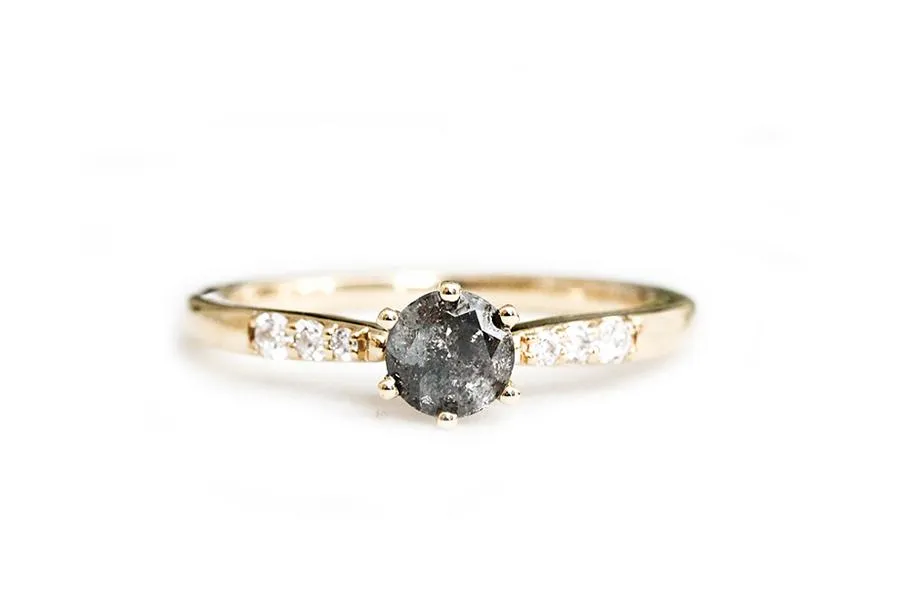 mari salt & pepper diamond ring