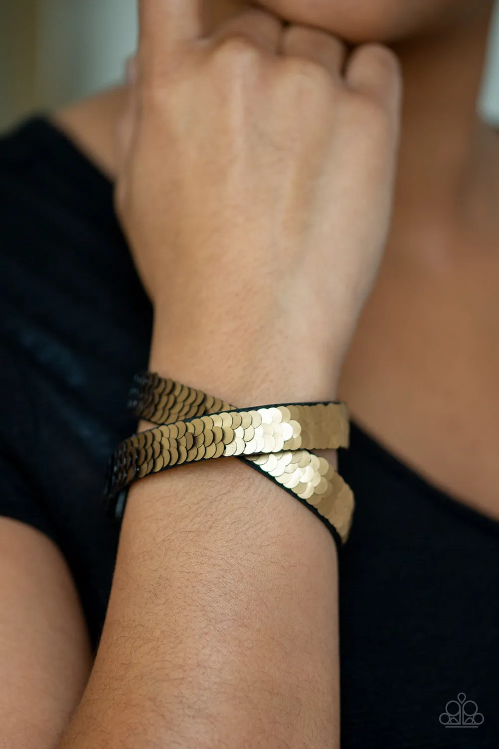 Paparazzi Accessories  - Under The SEQUINS #B71 - Gold/Black Bracelet