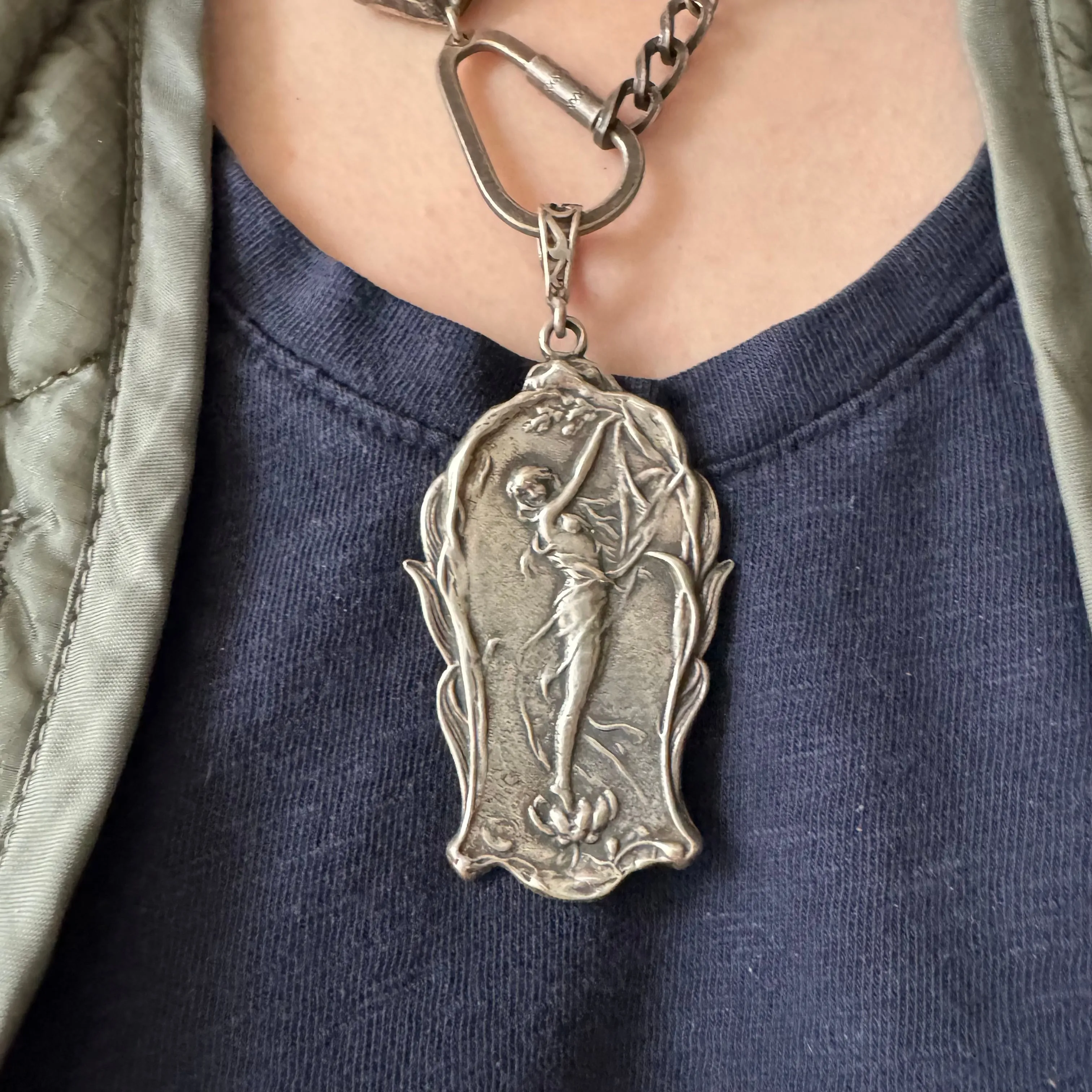 V I N T A G E // fabulous femme / sterling silver large art nouveau style goddess / a pendant