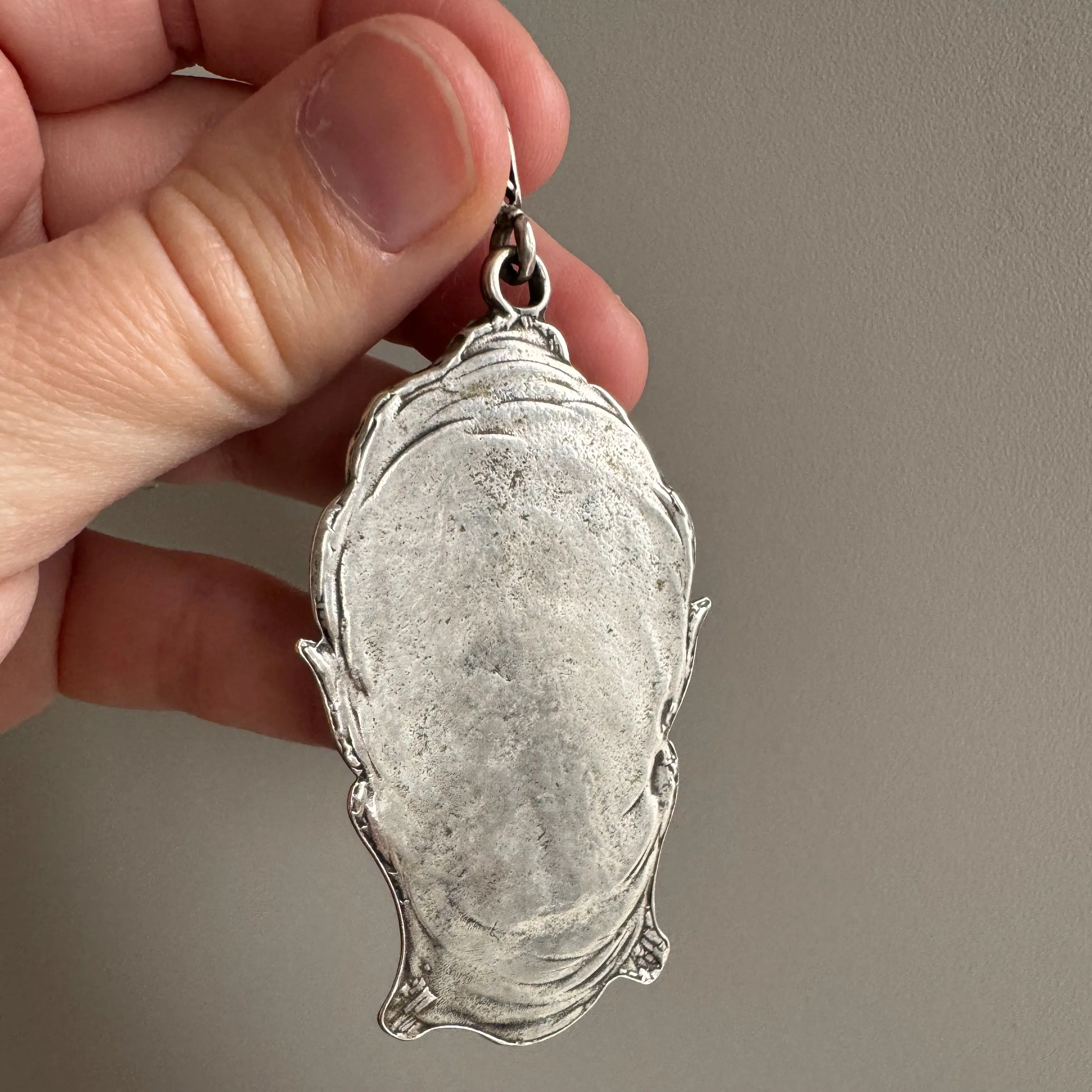 V I N T A G E // fabulous femme / sterling silver large art nouveau style goddess / a pendant